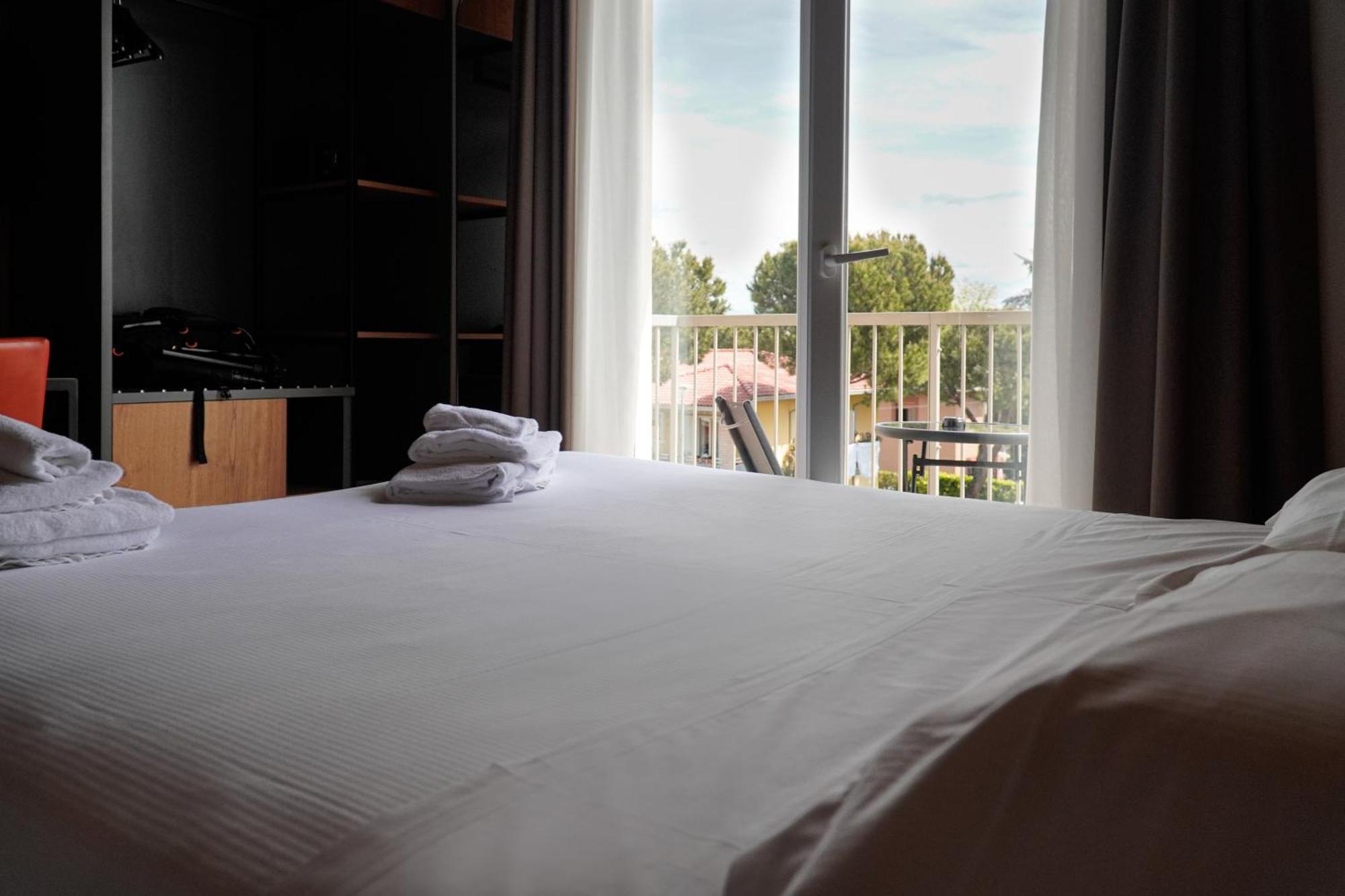 Hotel Arya By Mauro Sirmione Dış mekan fotoğraf